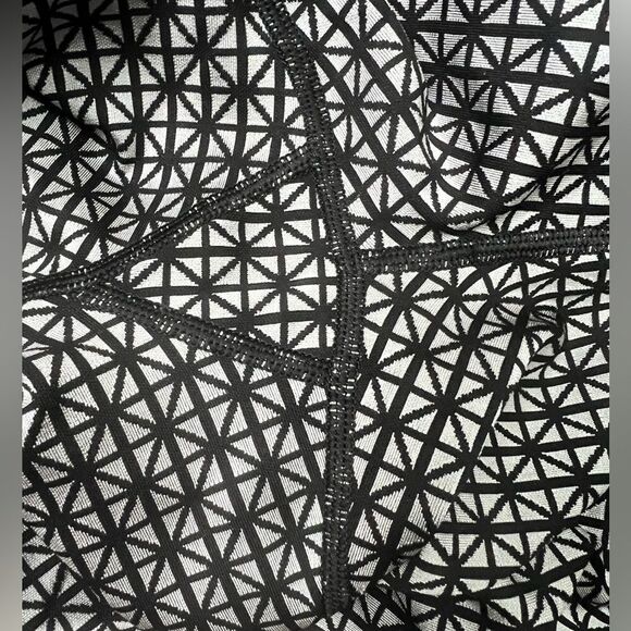 Lululemon Wunder Under Silver Spoon Leggings - Picture 9 of 14